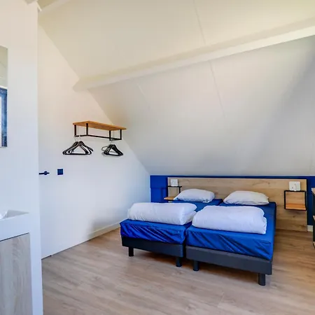 6 - Persoons Lakeside 17 Sauna Holiday home Ewijk