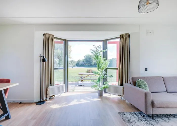 Holiday home 6 - Persoons Lakeside 17 Sauna *