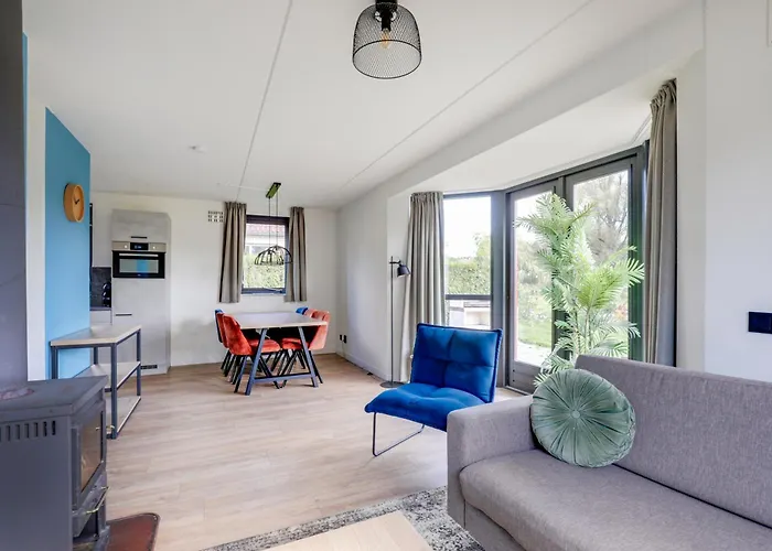 Holiday home 6 - Persoons Lakeside 17 Sauna