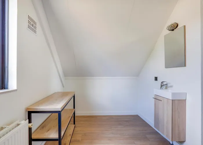 6 - Persoons Lakeside 17 Sauna Ewijk